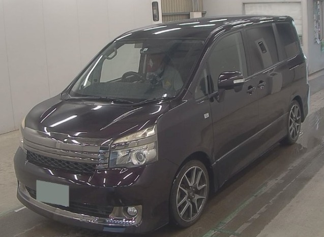 TOYOTA VOXY Z GS